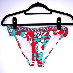 NWT Trina Turk 8 red/coral/green floral print Swim & Spa Collection bottom